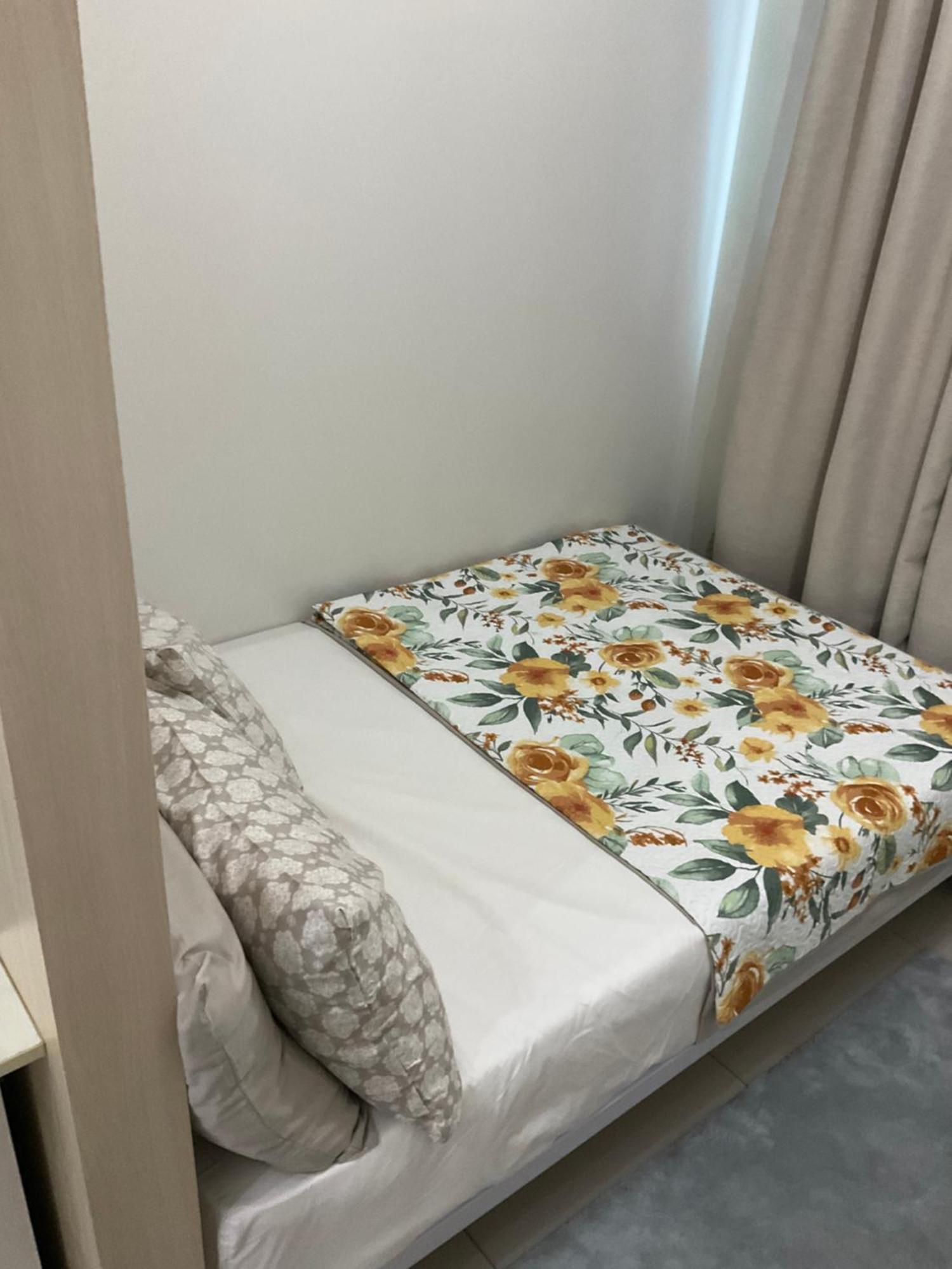Sea Residences In Pasay Near Mall Of Asia Exterior photo